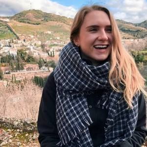 Meet your Posher, Samantha